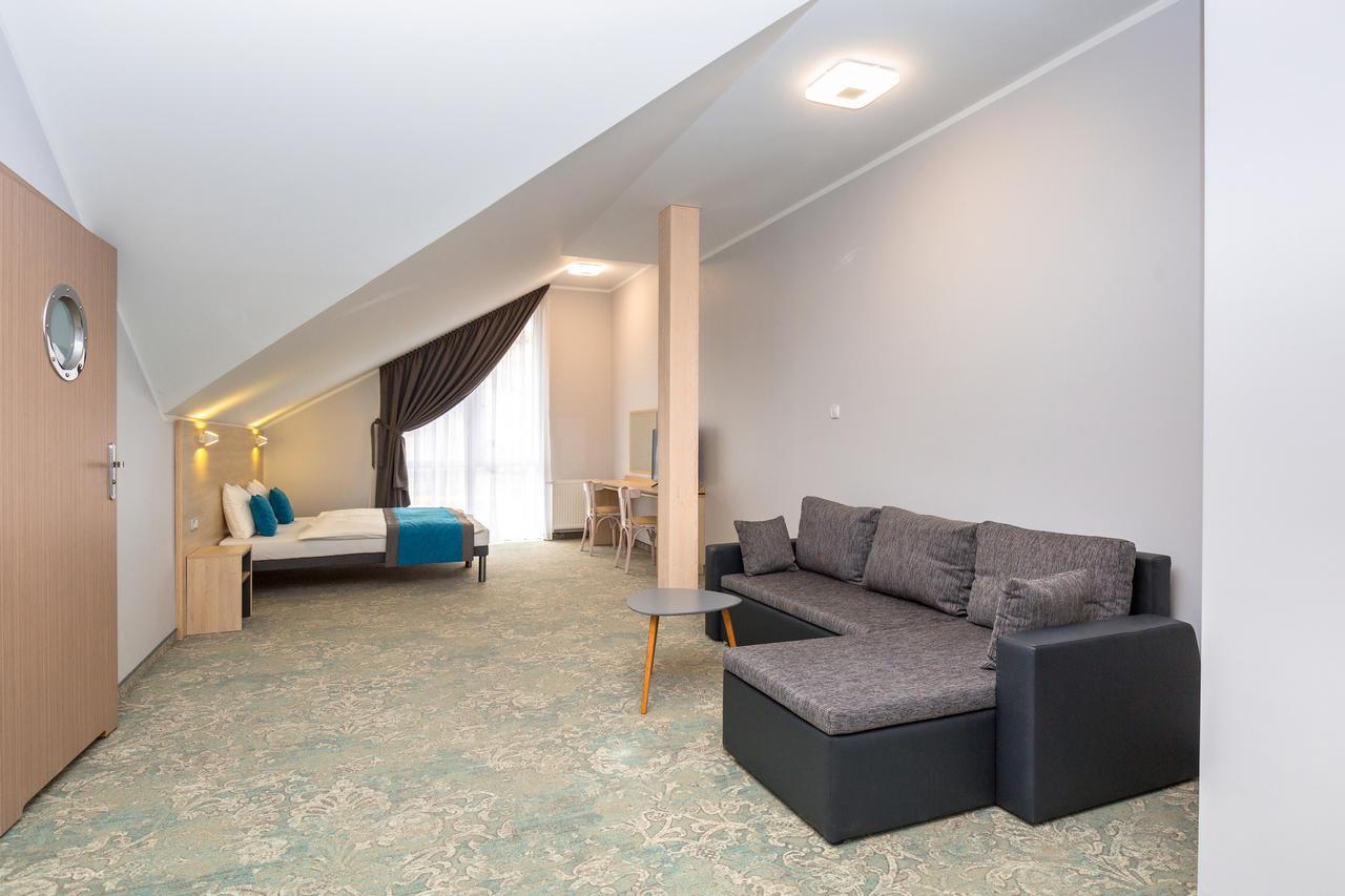 Hotel Vela 特切夫 外观 照片