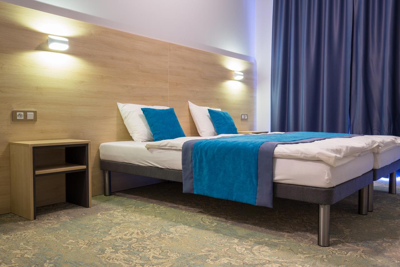 Hotel Vela 特切夫 外观 照片